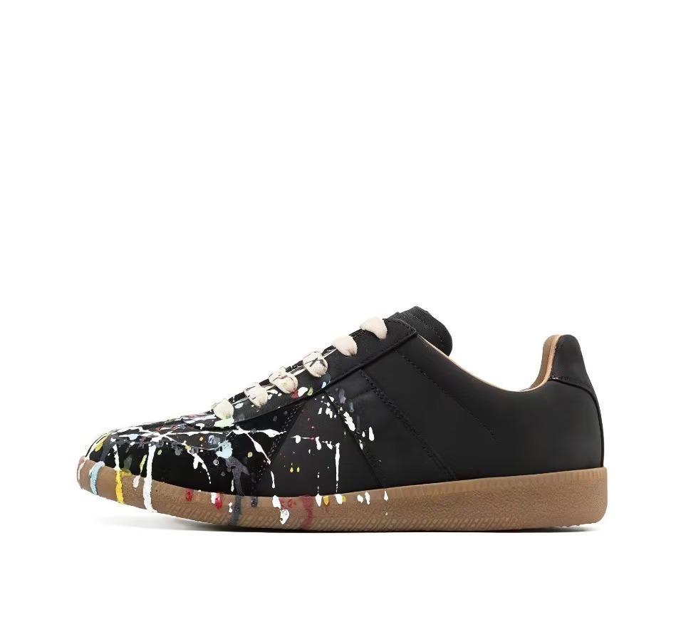 ma*s*n Ma*i*la black paint replica sneakers s58ws0101p1892963